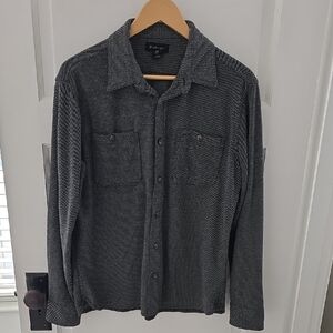 Men's Black and White Patterned Button Down Shirt